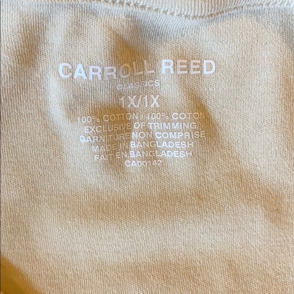 Plus size Top - Picture 2 of 4